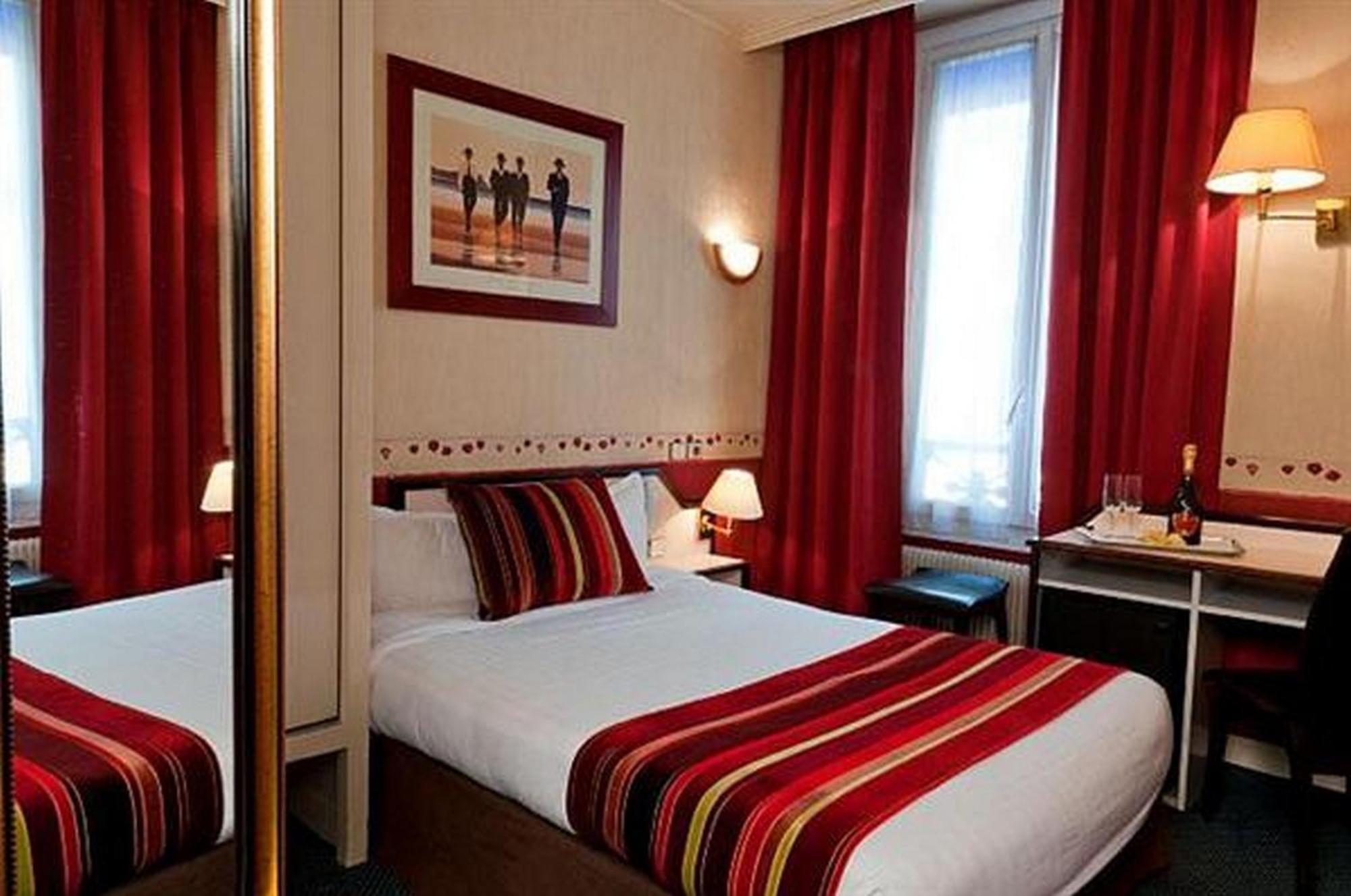 Double Room,1678624962:JPEG